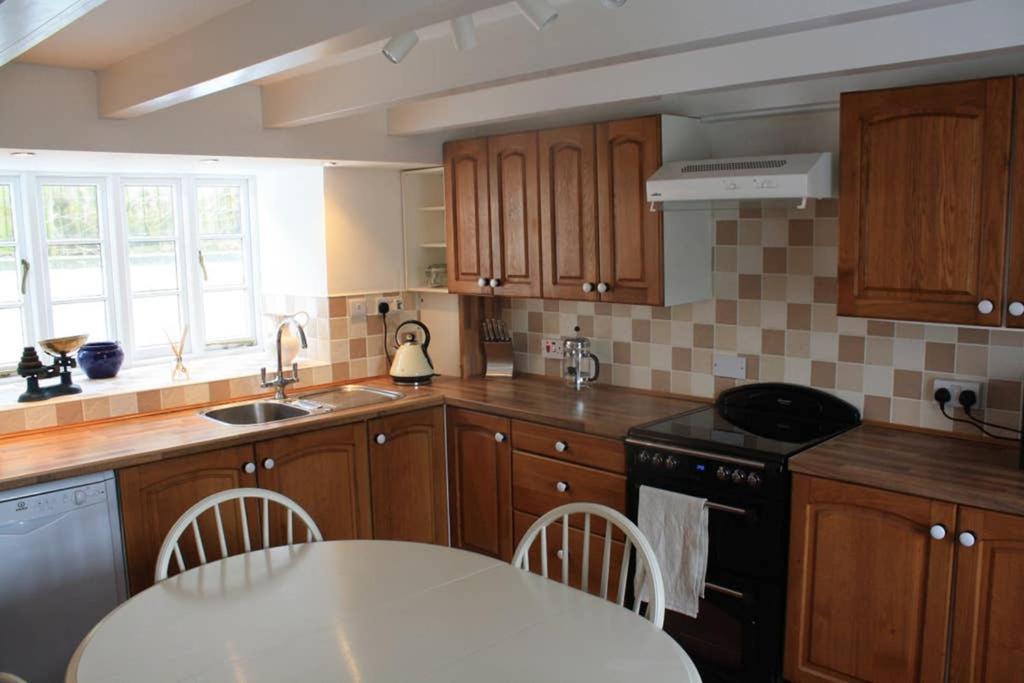 Bojewyan Cottage, Sandy Beaches And Great Walking Penzance Bagian luar foto